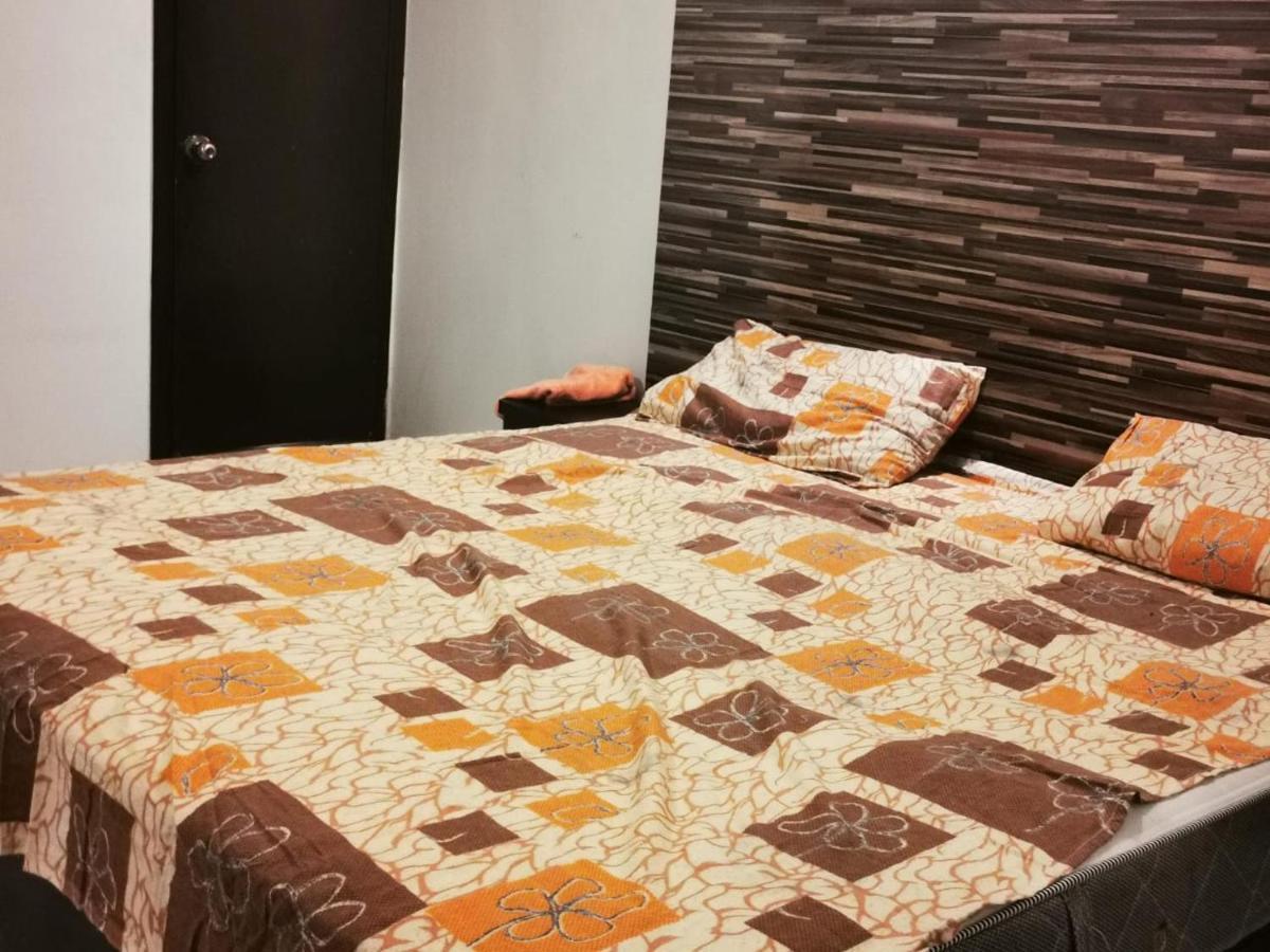 Gulshan Guest House Karachi Extérieur photo