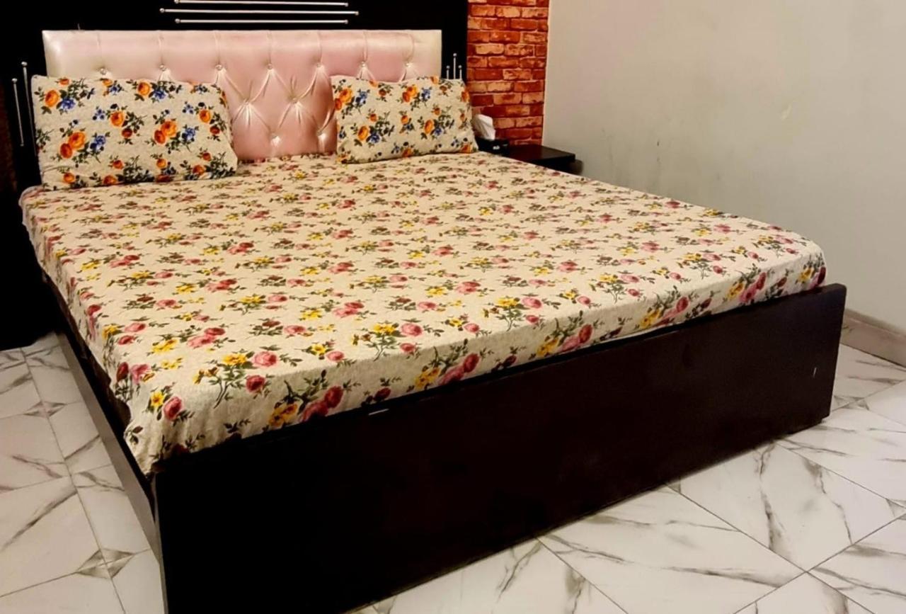 Gulshan Guest House Karachi Extérieur photo